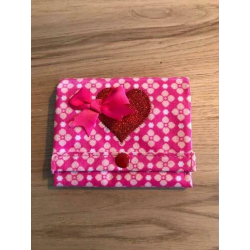 Portemonnee van Zebra Trends – roze met wit patroon
