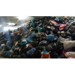 Partij tweedehands mix zomer kleding  ect. export 1,75