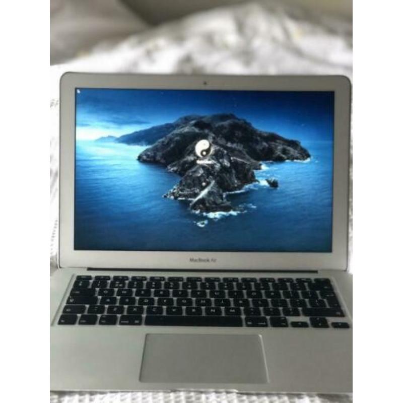 Zeer Nette Apple Macbook 2013