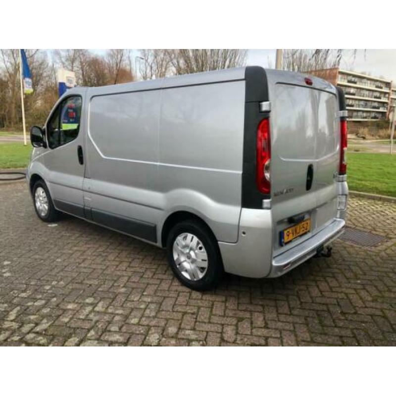 Renault Trafic 2.0 dCi T27 L1H1 Navi/Airco/Cruise/C/Parkeers