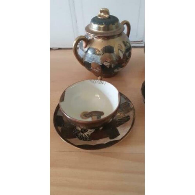 Antiek servies chinees/japans bladgoud