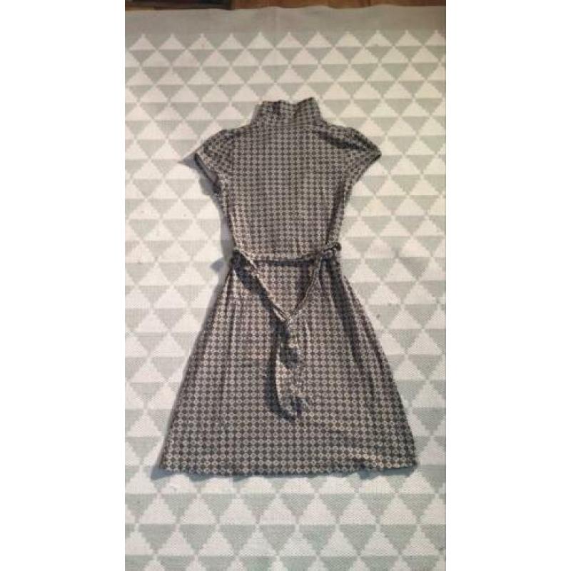 Yucca retro jurk maat m. Lijkt op Backery ladies