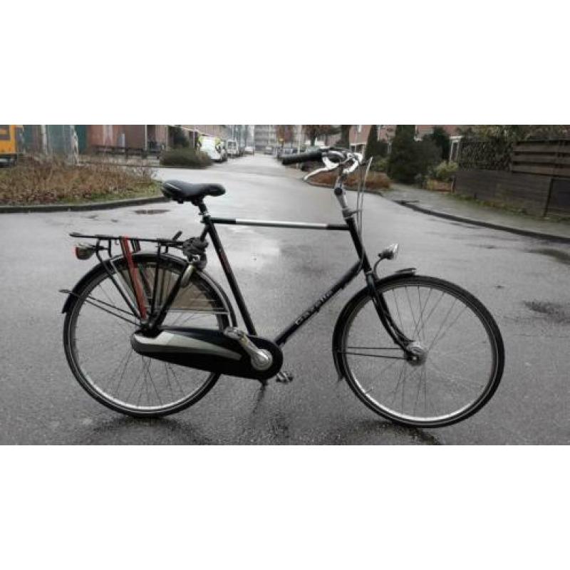 Groot frame maat 65cm gazelle 7 versn. (2x nieuwe banden)