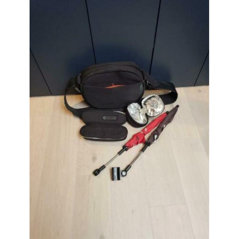 Bugaboo zonnekap, parasol, voetenzak, maxi cosi en meer