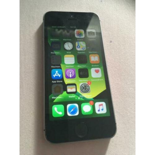 Iphone SE 32gb in zeer nette staat.