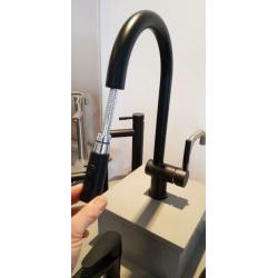 Keukenkraan Ore Zwart met UITREKBARE HALS !!! NwPr.€349.-