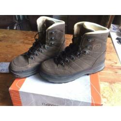 Wandelschoenen Lowa Trekker (maat 41,5)