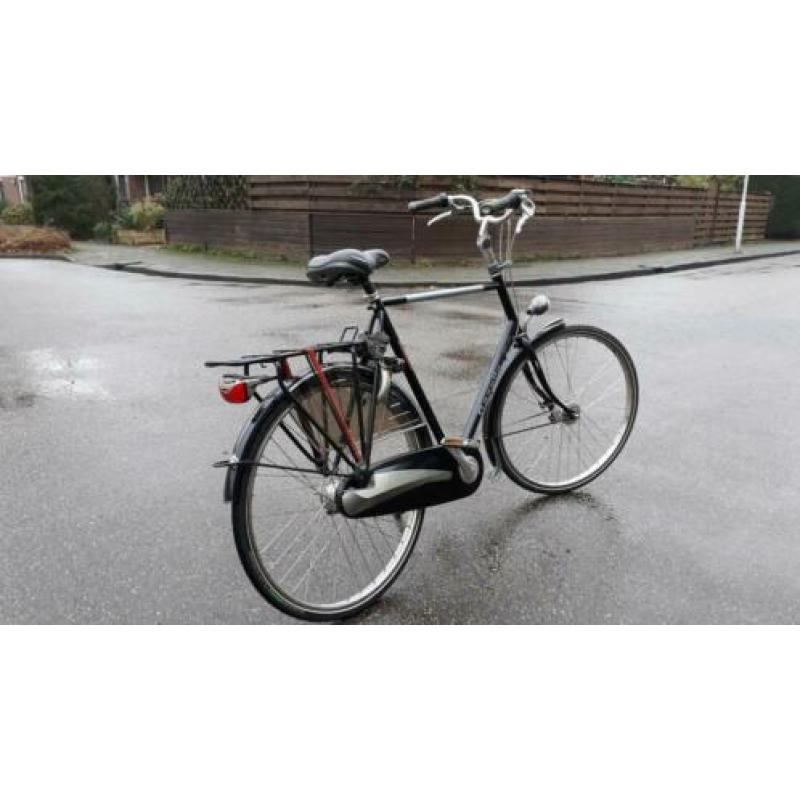 Groot frame maat 65cm gazelle 7 versn. (2x nieuwe banden)
