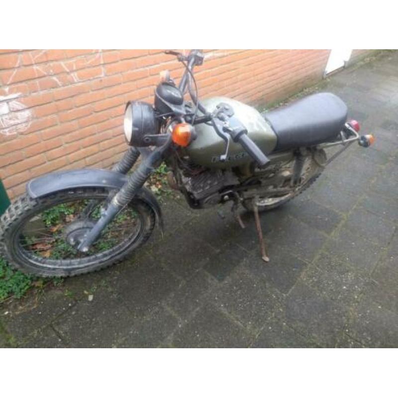 Peugeot SX8 ex-leger opknapper,blok is los!