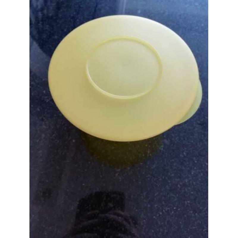 Nieuw Tupperware, ruimte kommen.