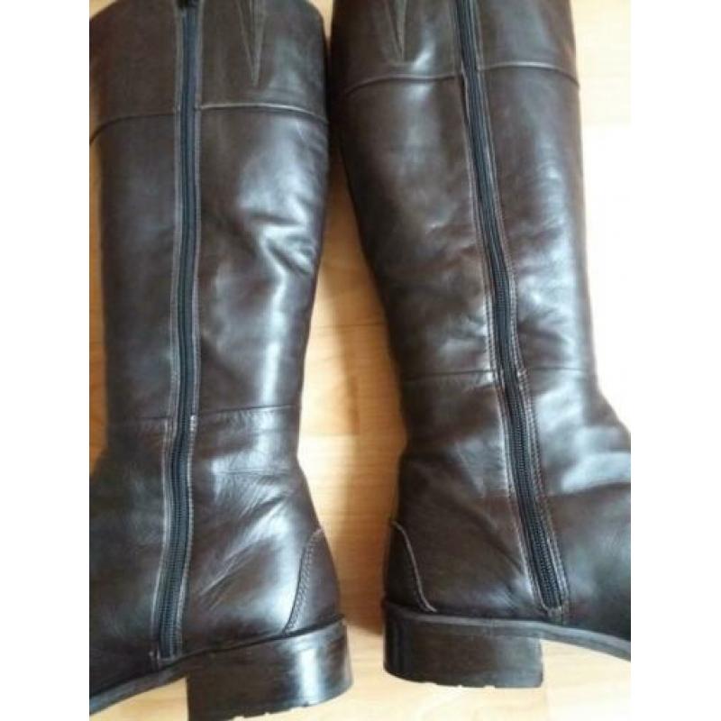 manfield laars 38