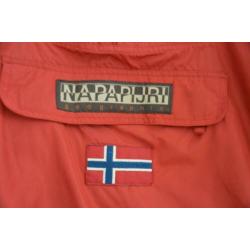 mooie rode anorak Napapijri maat L
