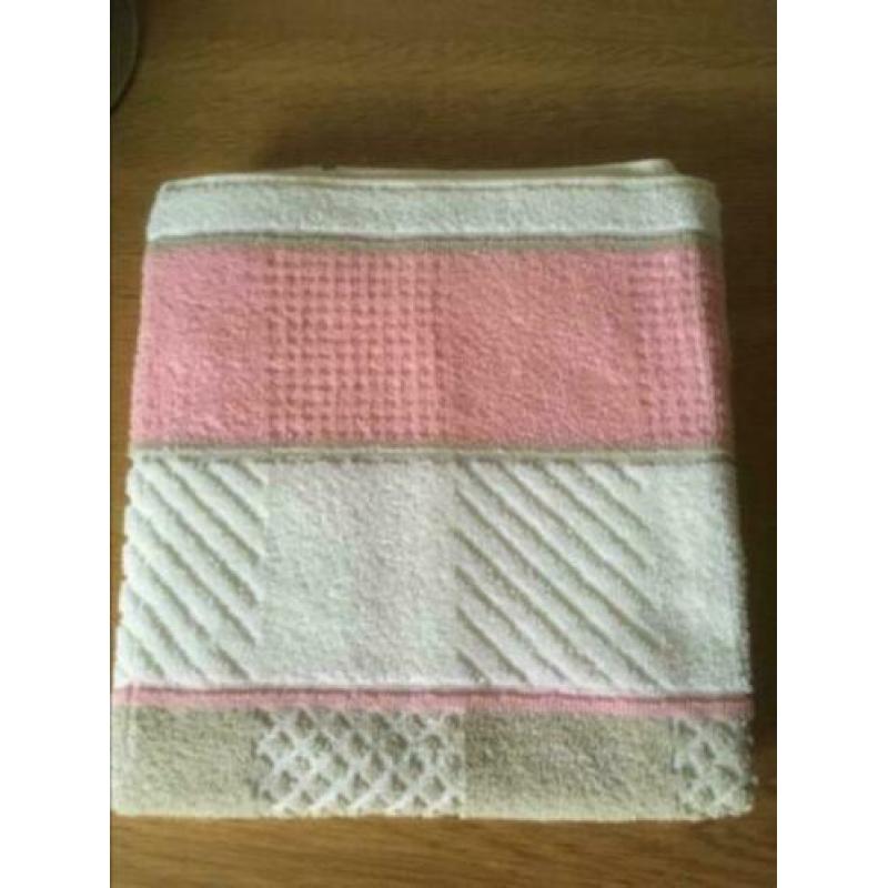 4 nieuwe retro/vintage handdoeken (55x90 cm) jaren 70/80