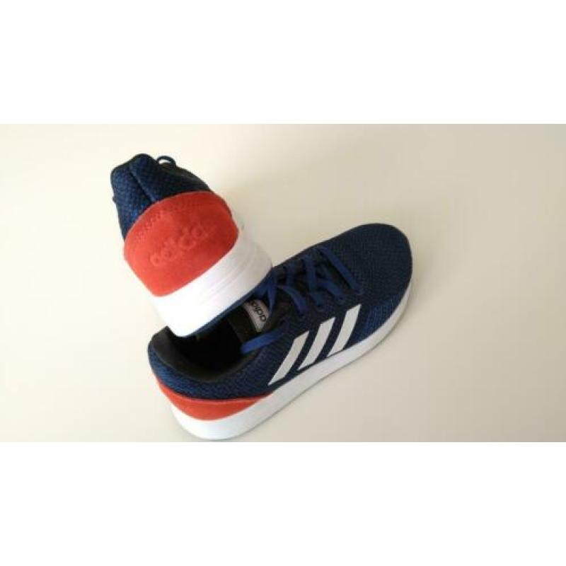 Adidas Run schoenen mt 31 In nieuwe staat!!!!