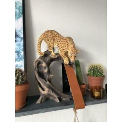Beeldje panter