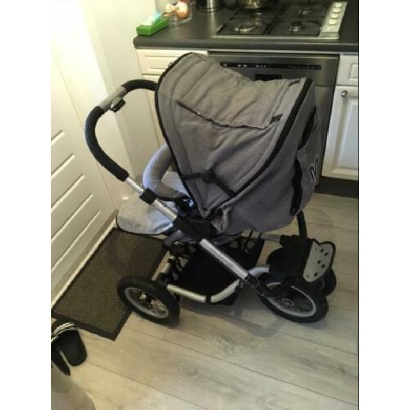 Kinderwagen compleet MOET NU WEG!!