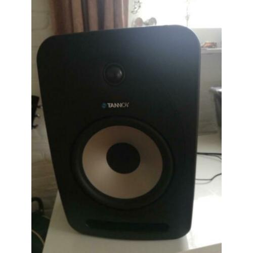 Te koop tannoy box. In zeer goede staat.