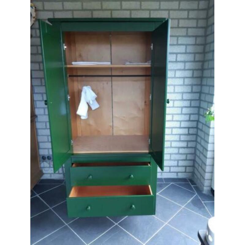 Mooie opgeknapte babykamer te koop