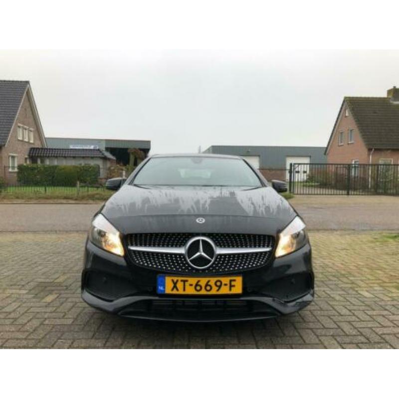 Mercedes-Benz A-klasse 180 Business Solution AMG | Automaat
