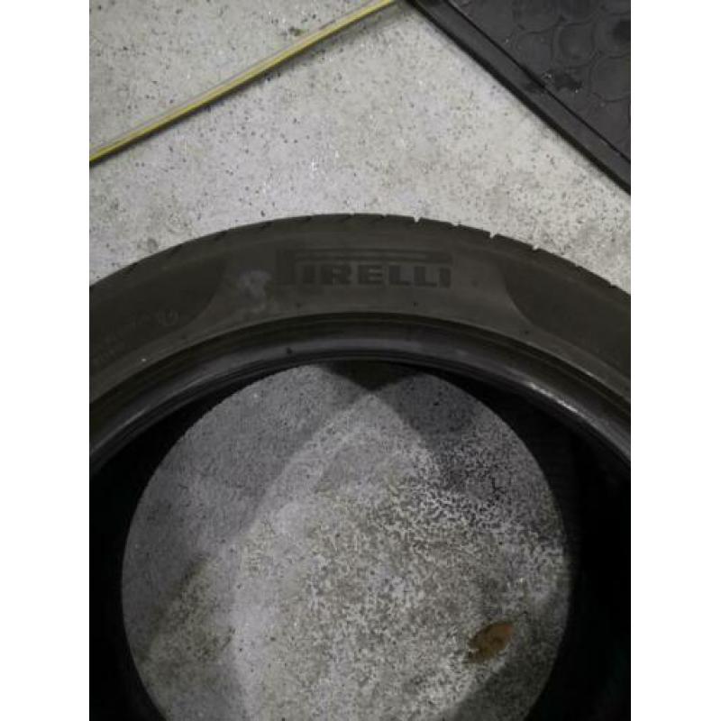 295/40/20 banden pirelli p zerro 2x