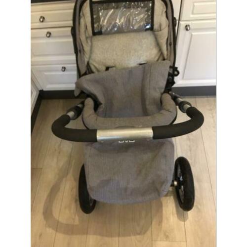 Kinderwagen compleet MOET NU WEG!!