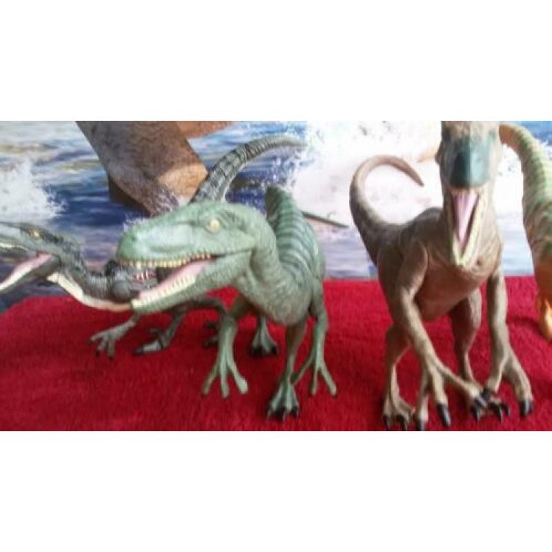 Jurassic World Velociraptors Blue, Charlie, Delta en Echo