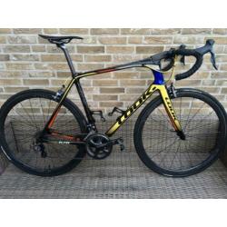 Look 675 pro light DI2 venge Cento uno tarmac dogma 2016