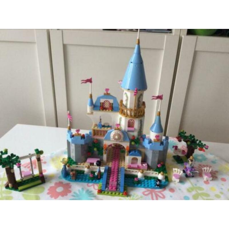 Lego disney het kasteel