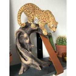 Beeldje panter