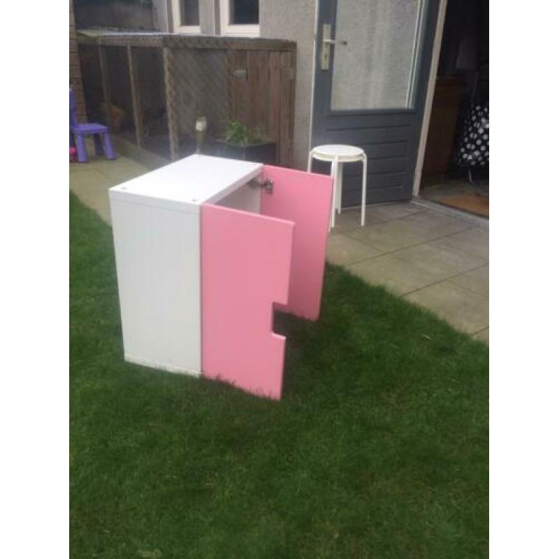 Ikea stuva kastje roze