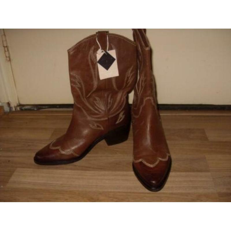 Mooie lage cowboy laarzen NIEUW maat 39