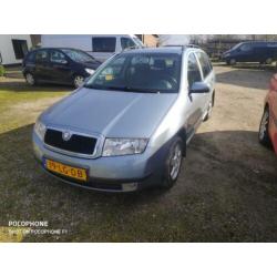 Skoda Fabia 1.4 Combi 74KW 2002 Grijs