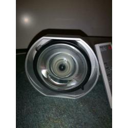 Mooie short throw beamer.