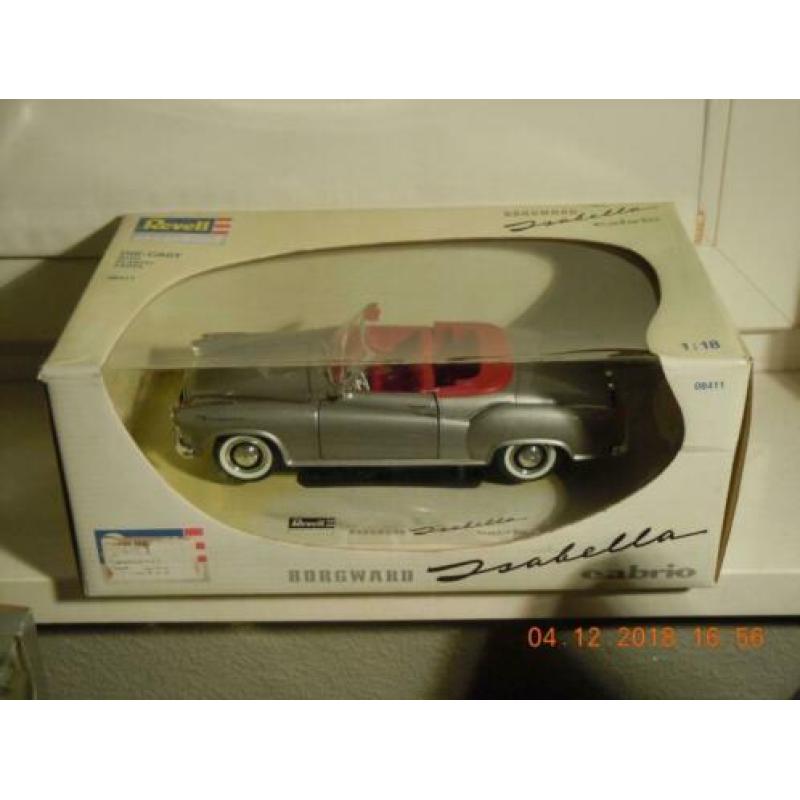 2 x Borgward Isabella cabriolet en coupe. Model nieuw in ovp