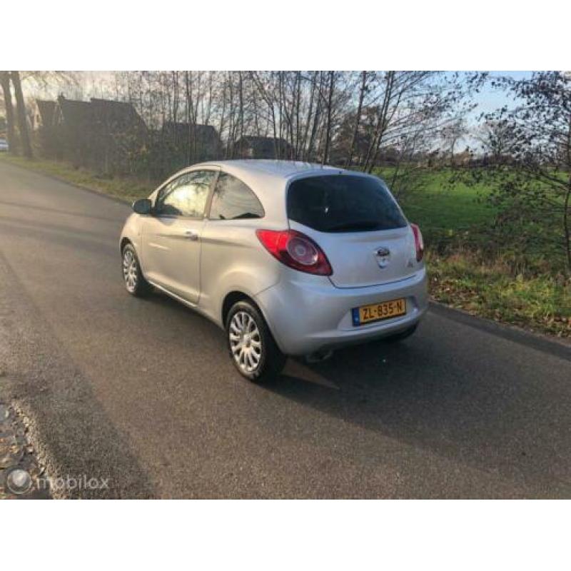 Ford Ka 1.2 Nieuwstaat slechts 13000 KM !