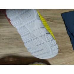 Gele jongens zomersneakers mt 25 NIEUW