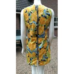 (KR50) BAVARIA 'Hare Maristeit' oranje reversable jurkje.