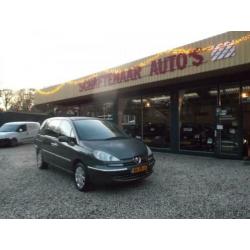 Peugeot 807 2.0 SR 7 persoons in super staat en goed onderho