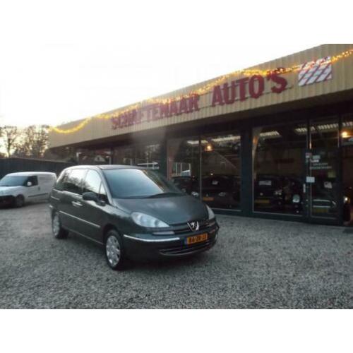 Peugeot 807 2.0 SR 7 persoons in super staat en goed onderho