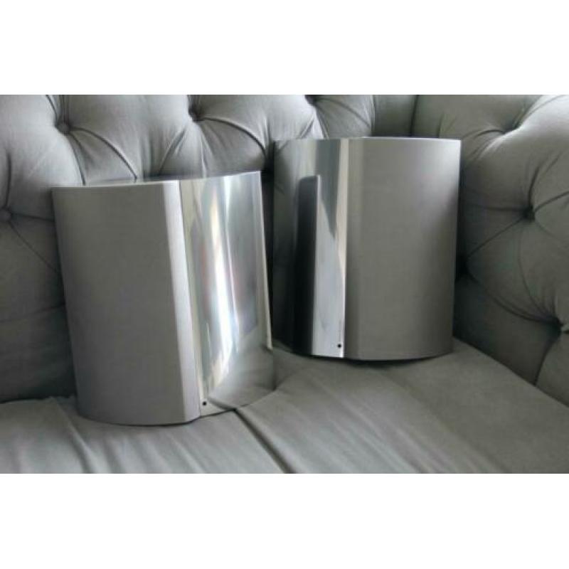 Twee krasvrije B&O | Bang & Olufsen Beolab 4000 speakers