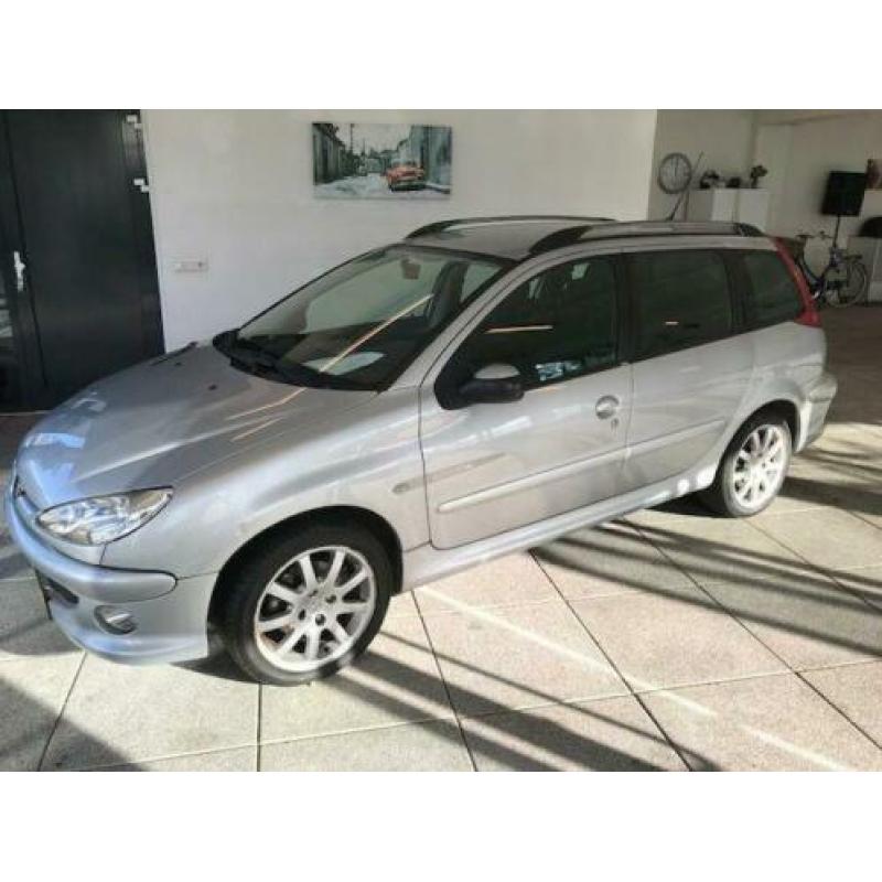Peugeot 206 SW 1.6-16V Quiksilver