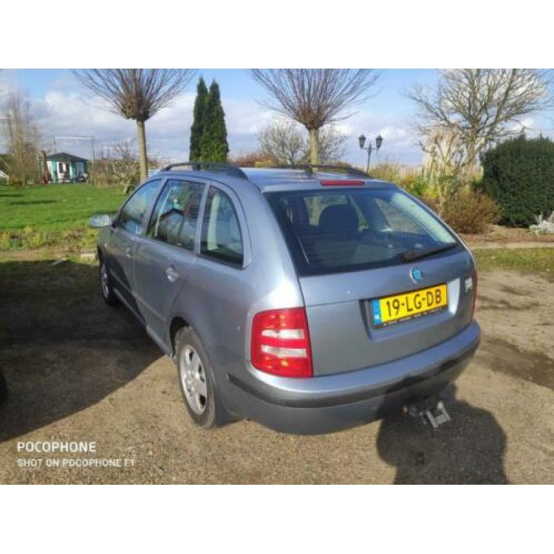 Skoda Fabia 1.4 Combi 74KW 2002 Grijs