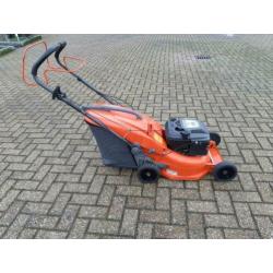 Husqvarna grasmaaier met aandrijving