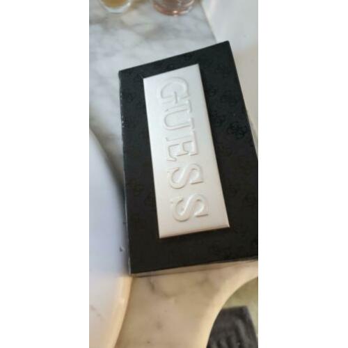 Guess horloge