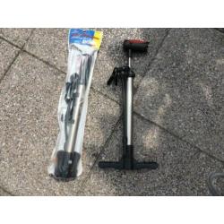 Fietspompjes voor onderweg en sirene voor kinderfiets.