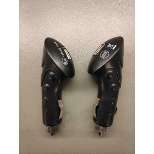 2x auto USB lader adapter