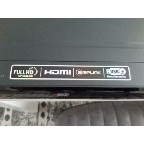 Dvd speler met dolby serround set 5 kleine boxen 1grote