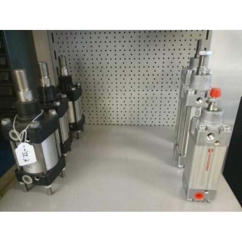 Pneumatische cilinders