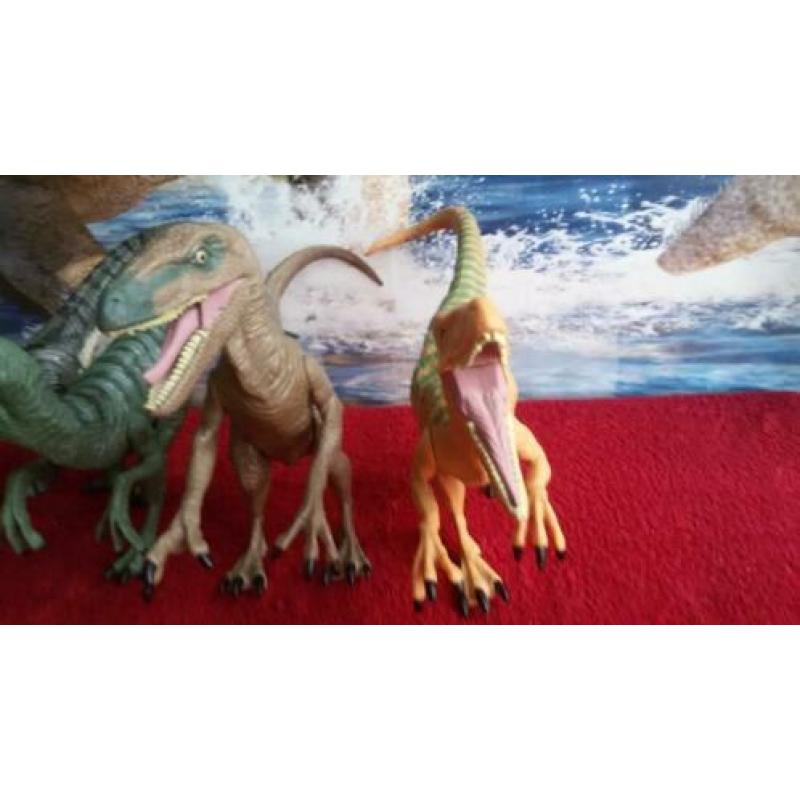 Jurassic World Velociraptors Blue, Charlie, Delta en Echo