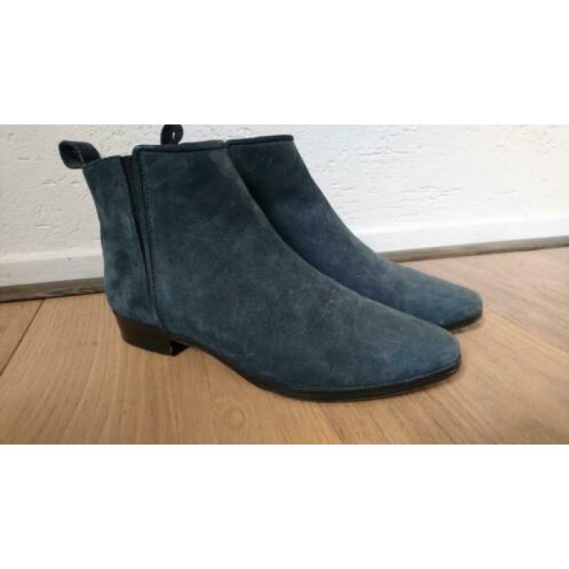 Filippa K laarsjes in maat 37